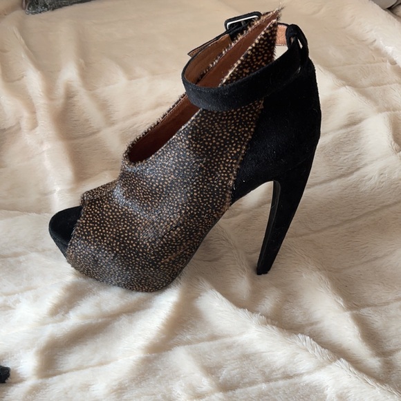 Hot Jeffrey Campbell heels 8.5 - Picture 4 of 7